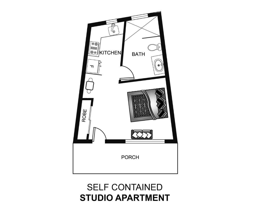 The Duck Inn Apartments 탬워스 외부 사진